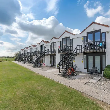 La Bella Parking And Shared Pool By Interhome 아파트 *